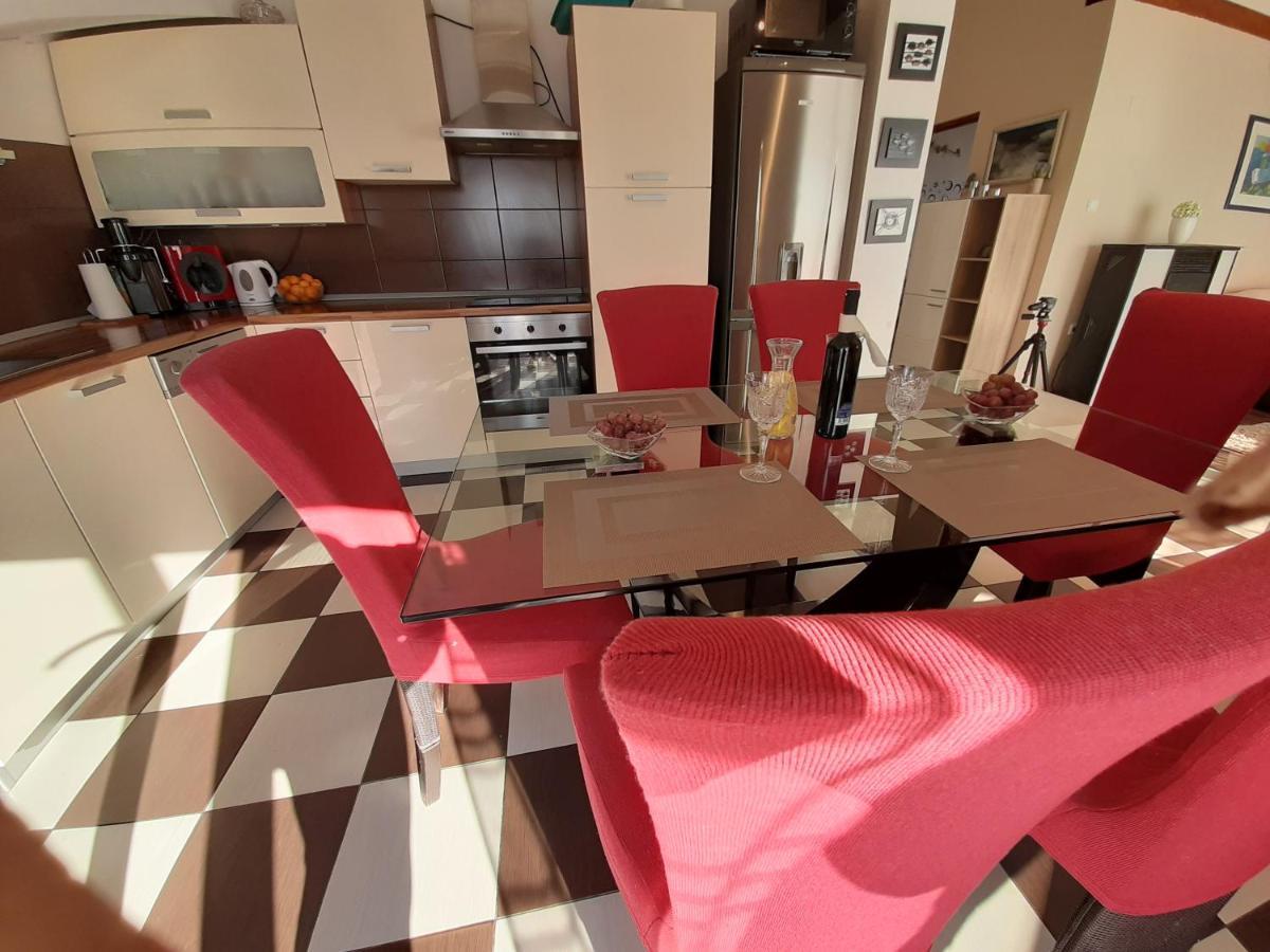 Apartment Franka Dramalj Eksteriør billede